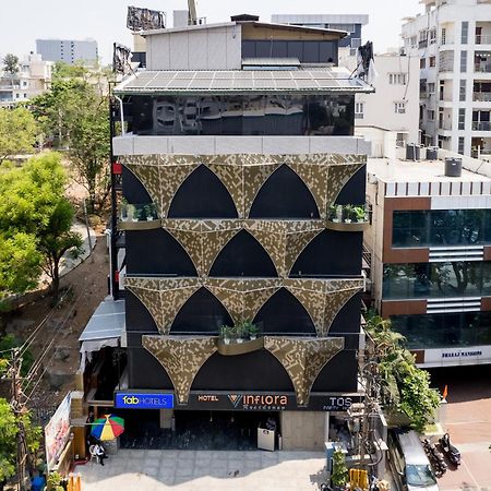 Hotel Oriva Vinflora Residency - Nr Lv Prasad Hospital, Banjara Hills Hyderabad Esterno foto
