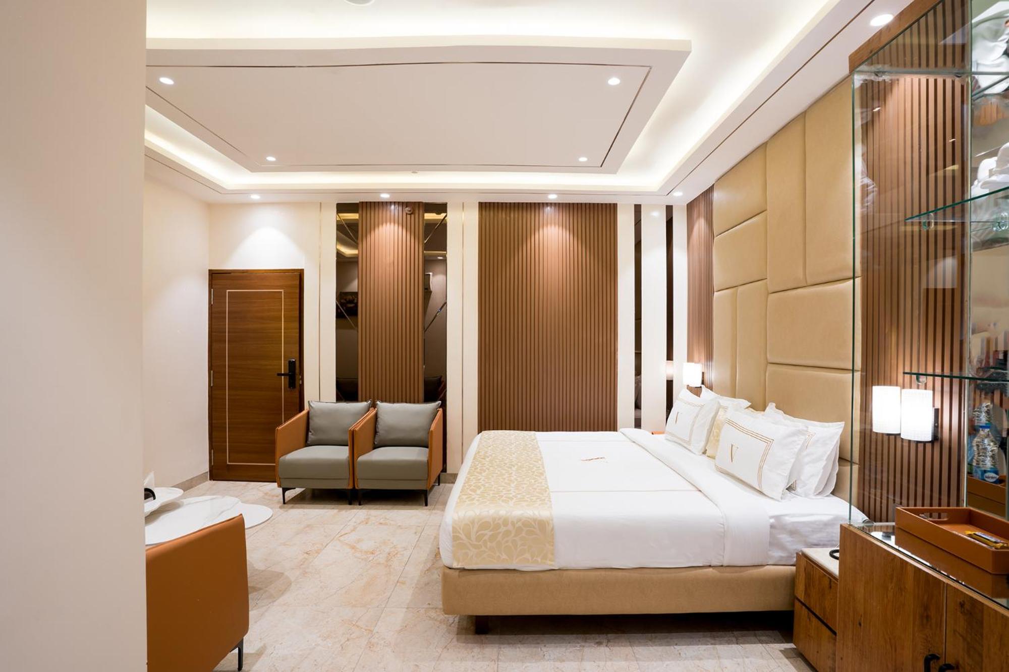 Hotel Oriva Vinflora Residency - Nr Lv Prasad Hospital, Banjara Hills Hyderabad Esterno foto