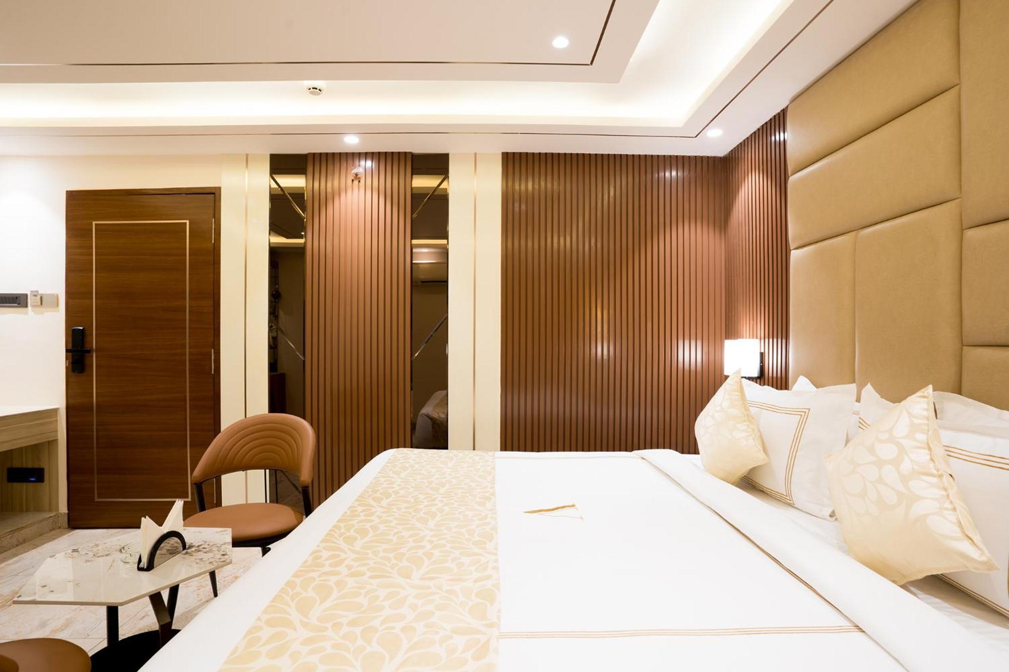 Hotel Oriva Vinflora Residency - Nr Lv Prasad Hospital, Banjara Hills Hyderabad Esterno foto