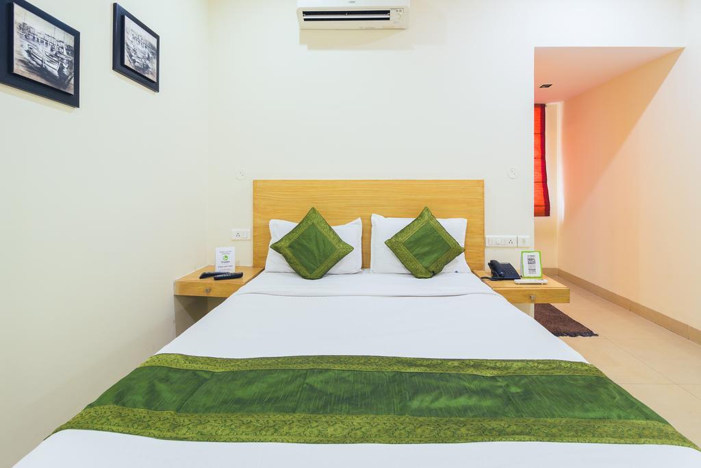 Hotel Oriva Vinflora Residency - Nr Lv Prasad Hospital, Banjara Hills Hyderabad Esterno foto
