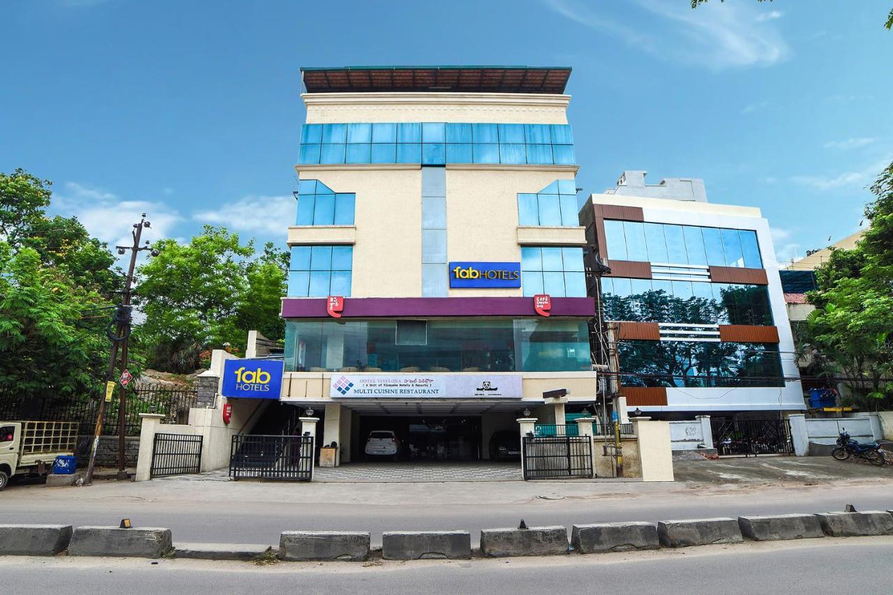 Hotel Oriva Vinflora Residency - Nr Lv Prasad Hospital, Banjara Hills Hyderabad Esterno foto